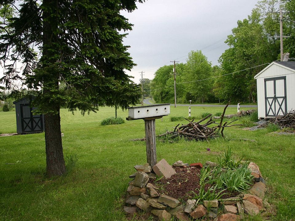 2nd image of 717 Rock Run Rd