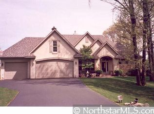 27075 Bayshore Dr, Isanti, MN 55040