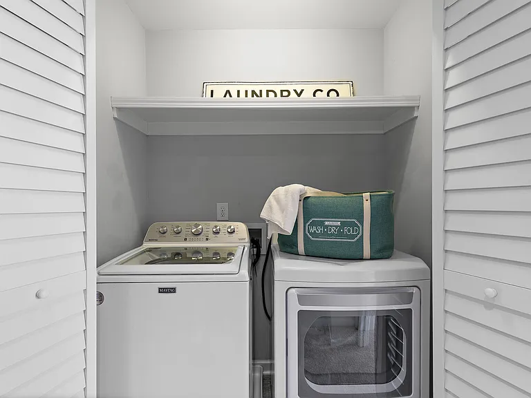 120 Point Comfort Ln — Photo 31