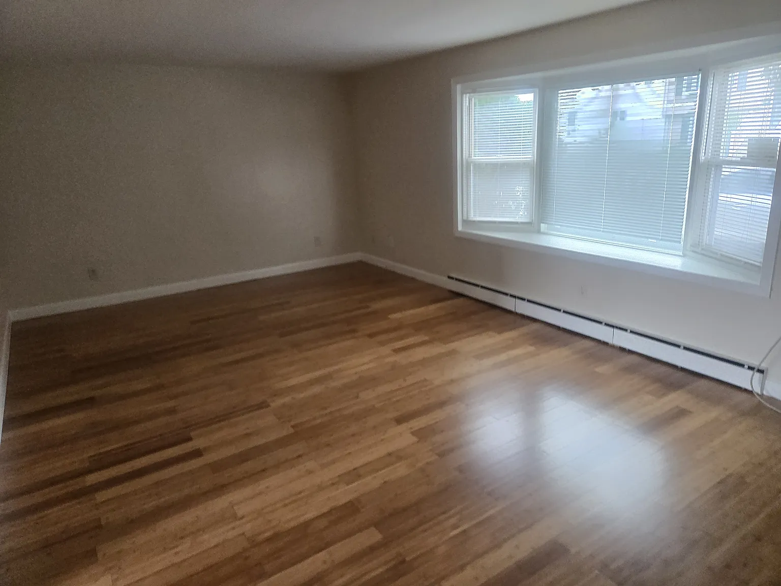 2 bed, $1,950 — Photo 3