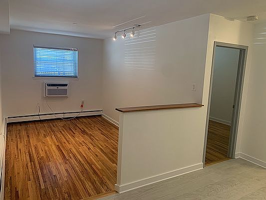 5th image of 30-64 30th St #1