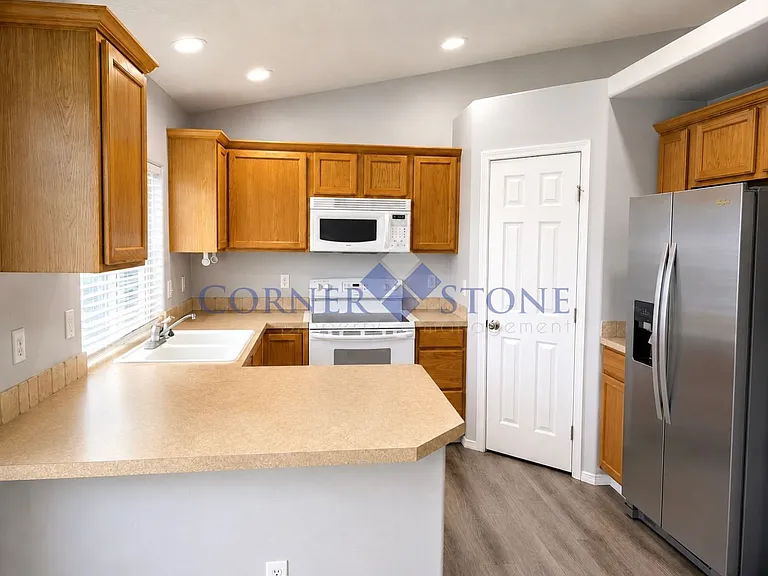 14190 Yucaipa St — Photo 5