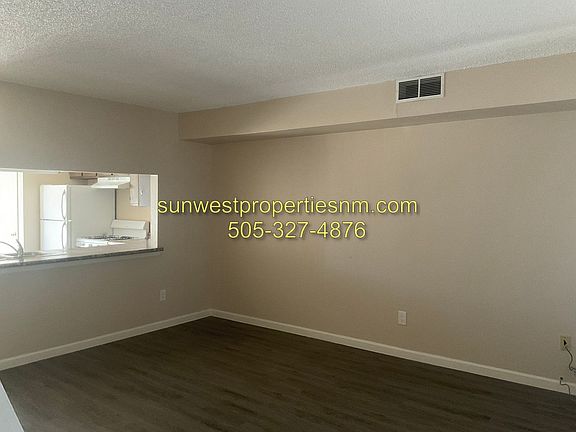3rd image of 2701 E Cliffside Dr APT 1