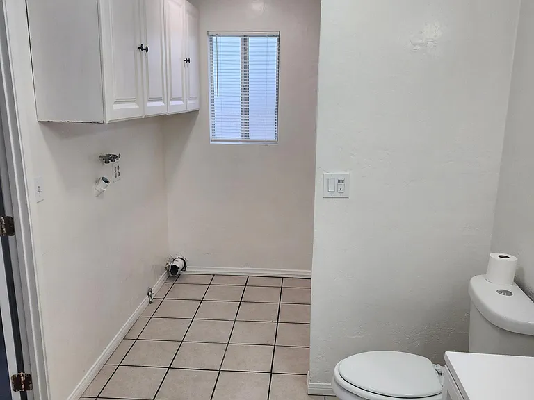 7172 Central Ave — Photo 10