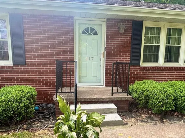 417 Wayne Dr, Hopkinsville, KY 42240