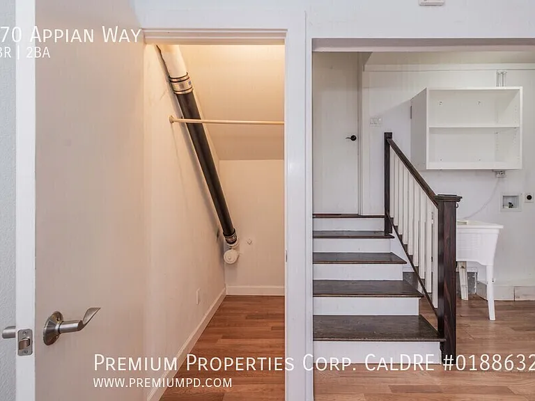 870 Appian Way — Photo 12
