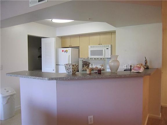 4th image of 3762 NW Adriatic Ln