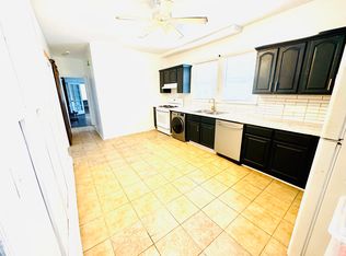 10 Noll Pl #1, Newark, NJ 07106