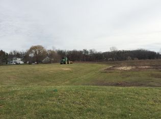 E State Rd, Island Lake, IL 60042