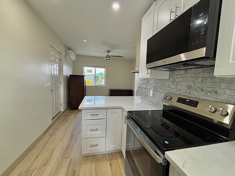 2732 Oceanside Blvd #2 — Photo 1
