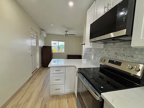 2732 Oceanside Blvd #2 Photo 1