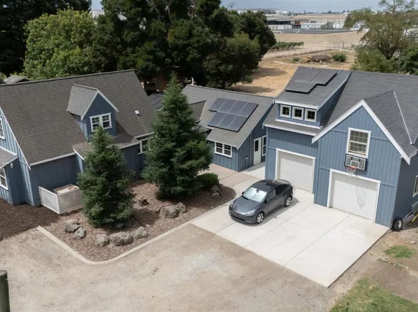18051 S Arboreal Way, Ripon, CA 95366