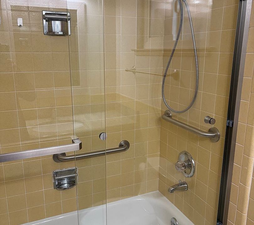 1st image of 334 26th Ave APT 2