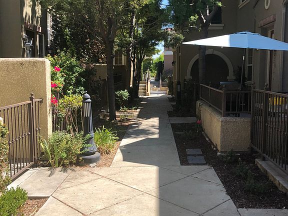 3rd image of 3148 Saint Florian Way