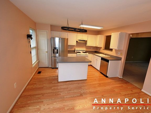 2nd image of 601 Captain John Brice Way