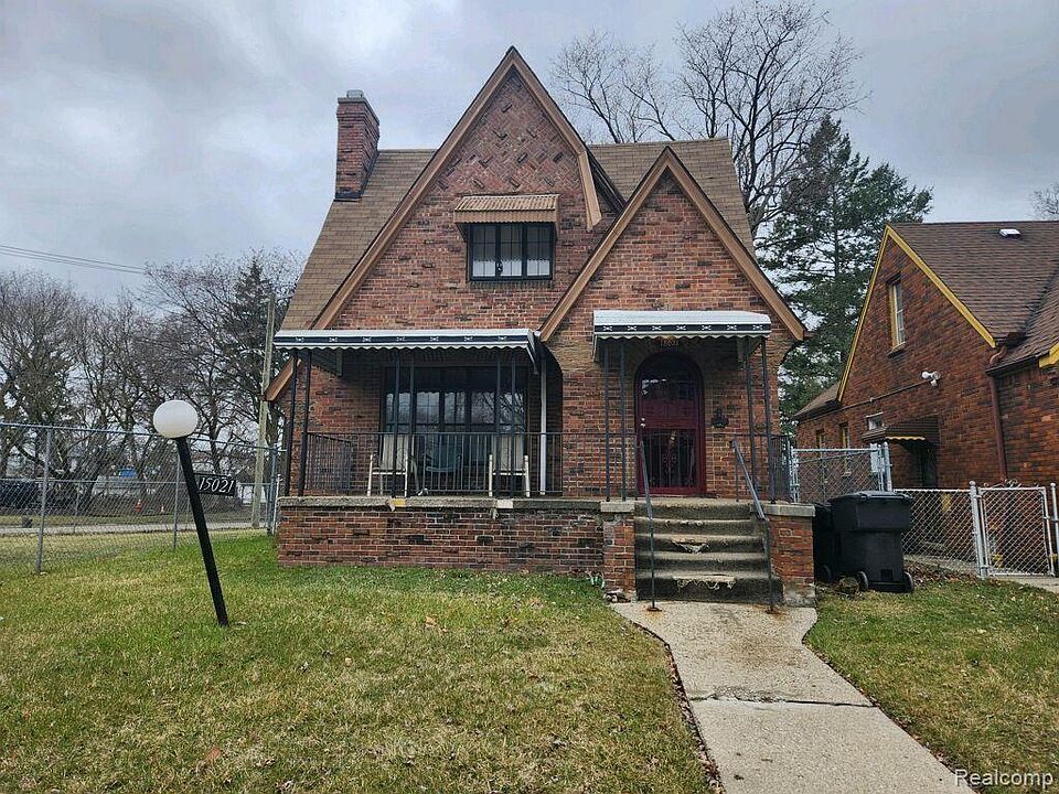 1st image of 15021 Woodmont Ave