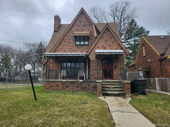 15021 Woodmont Ave, Detroit, MI 48227