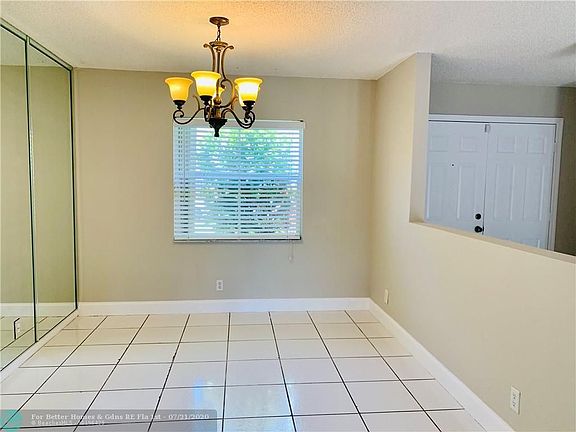 4th image of 5263 NW 96th Ave