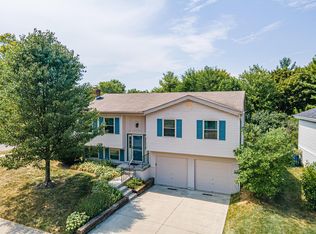 8761 Seabright Dr, Powell, OH 43065
