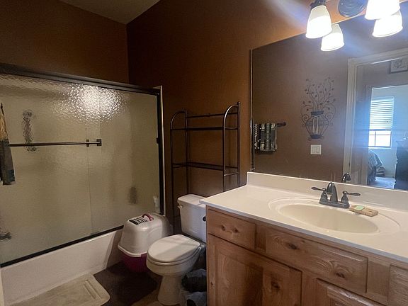 5th image of 2381 Quarter Horse Trl Unit 205
