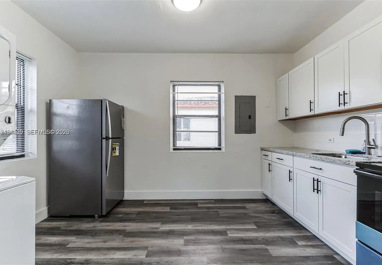 Bruce Terrace — Photo 3