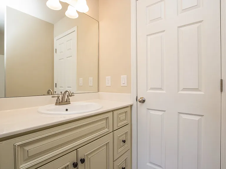 62 Prescott Dr — Photo 13