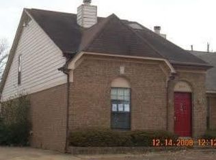 5873 Ridgehill Dr, Memphis, TN 38141