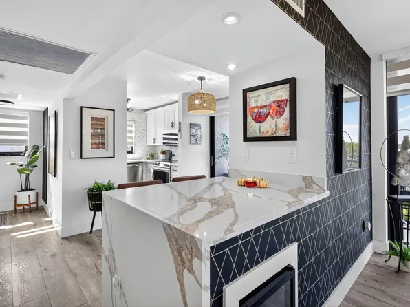 1000 Colony Point Circle #501, Pembroke Pines, FL 33026