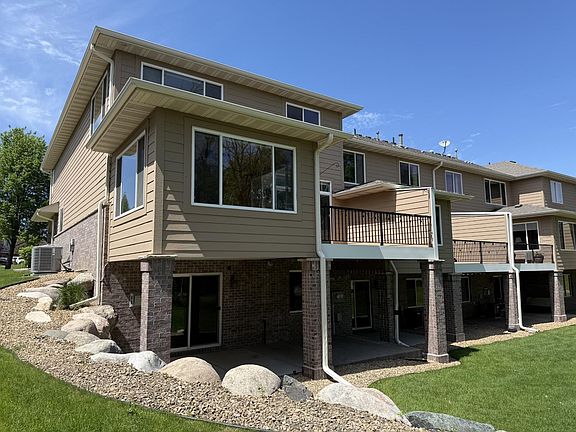 2nd image of 2526 Waterfall Way NW