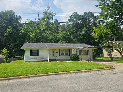 1211 Webb St Photo 1