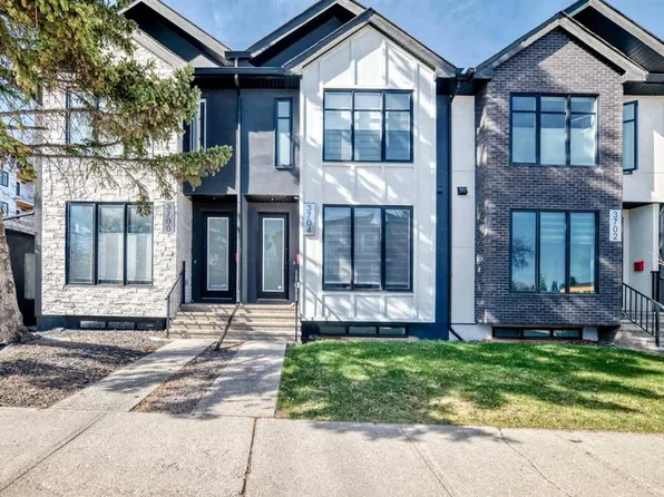 3704 S 28th Ave SW, Calgary, AB T3E 6W3