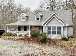 182 Rhonda Rd, Monterey, TN 38574