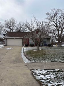 700 Mapleleaf Dr, Frankfort, IN, 46041