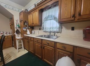 816 Locust St, Nortonville, KS 66060
