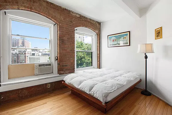 Rented by Dream NYC LLC | media 4