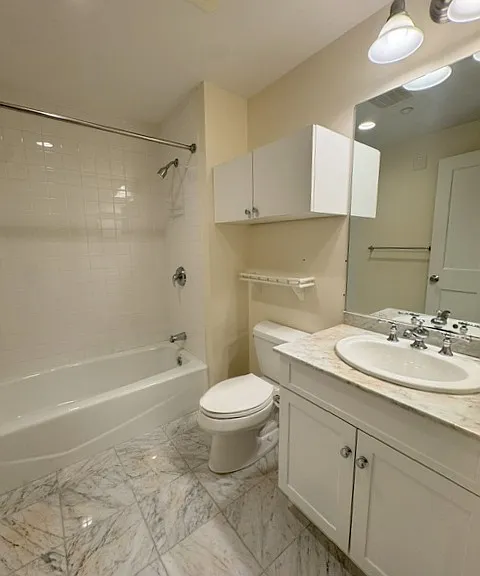 2 Saint Paul St #104 — Photo 15