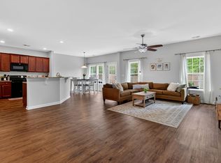131 Lakestone Rd, Moncks Corner, SC 29461