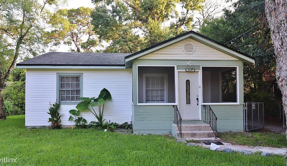 1st image of 3127 Home Park Cir N