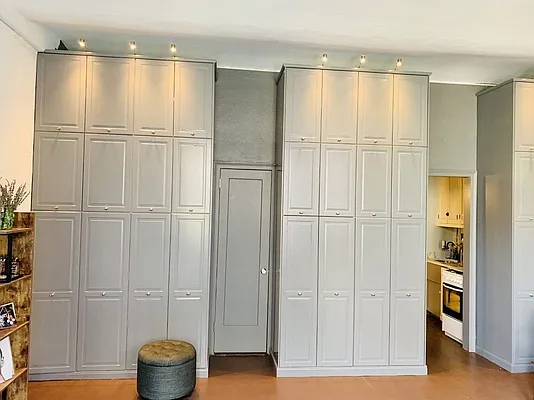 Rented by Douglas Elliman | media 32