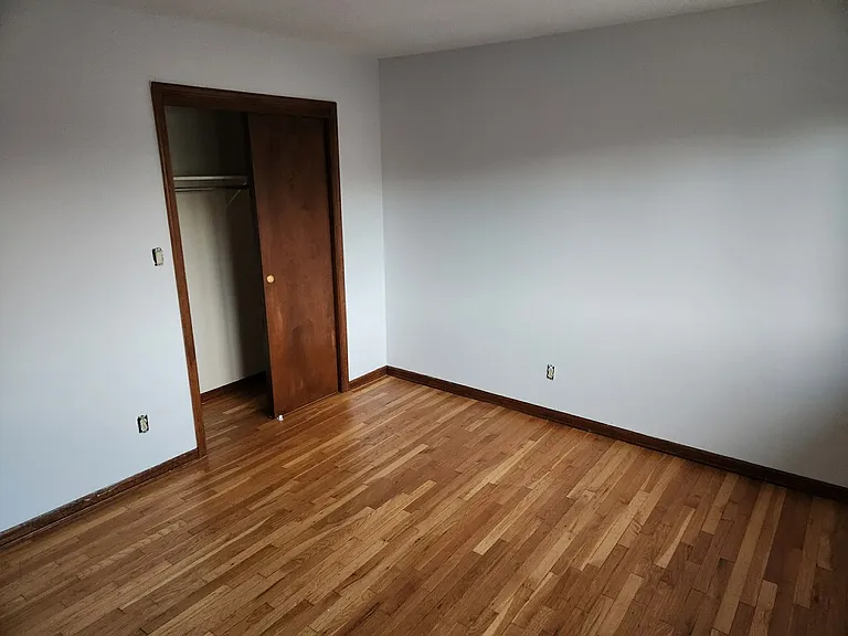 212 Falmouth Ave #2 — Photo 8