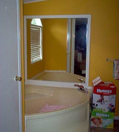 Seeping tub /master bath