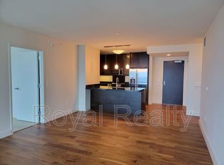 1189 Waimanu St APT 3804, Honolulu, HI 96814