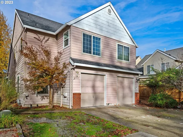 8777 SW Maple Ct, Tigard, OR 97223
