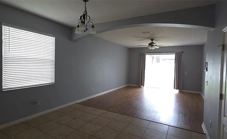 1115 Fennel Green Dr — Photo 6