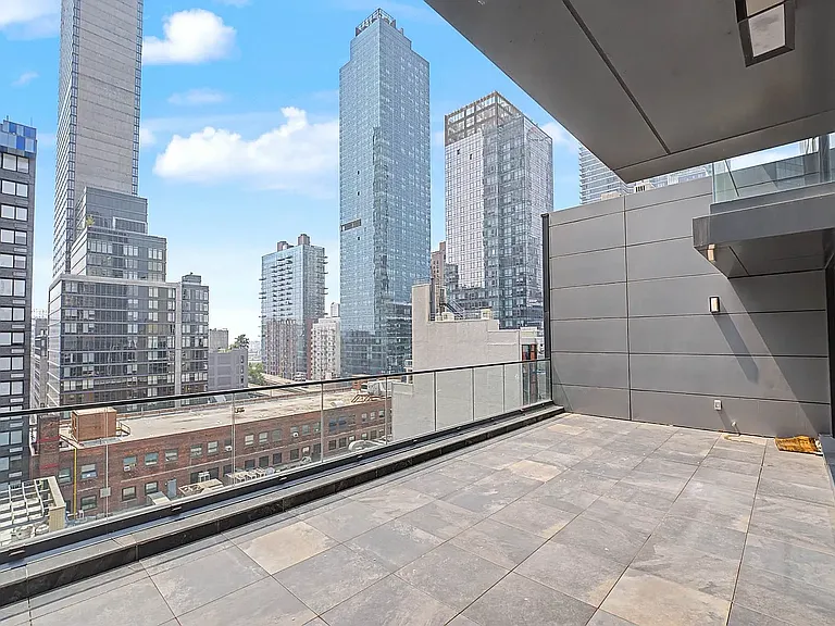 42-62 Hunter St #10A — Photo 4
