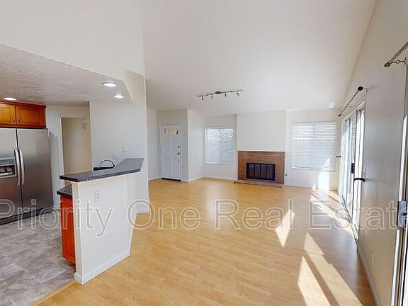 3rd image of 12527 Camarero Ct
