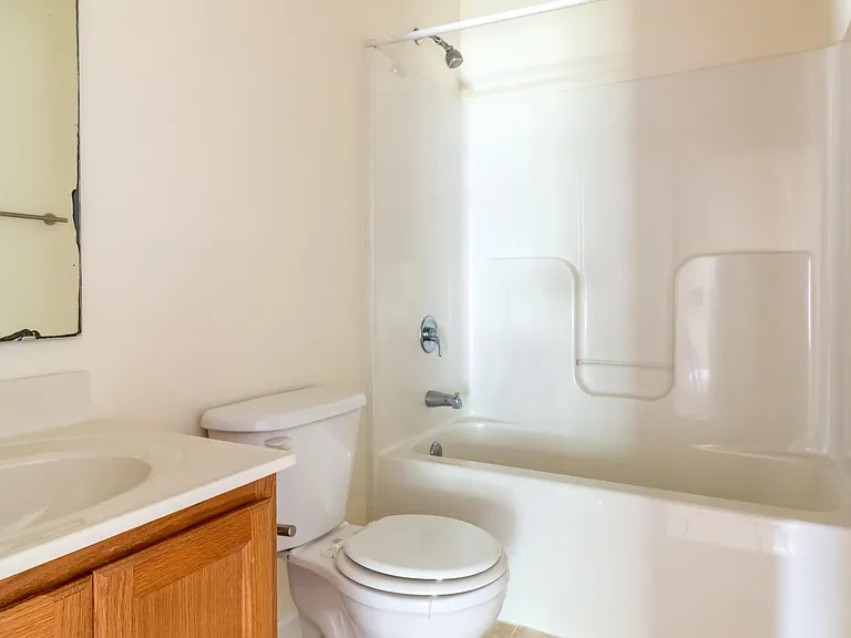 205 Shady Ct — Photo 7
