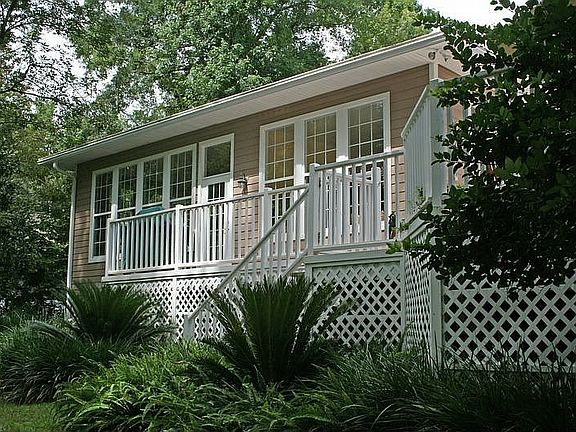 Rear of Sun Room and Breakfast Room