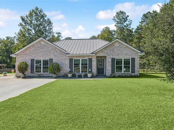 11081 Martin Ln, Tickfaw, LA 70466
