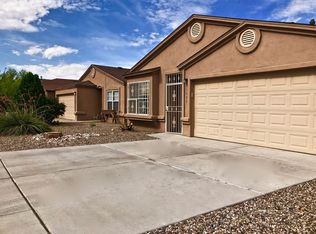 1023 Alexandra St SW, Albuquerque, NM 87121